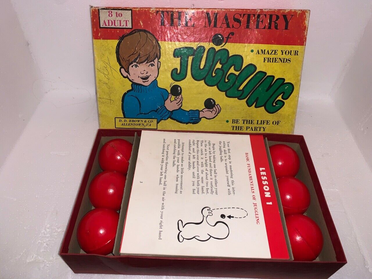 VINTAGE 1970s MASTERY OF JUGGLING TOY INSTRUCTIONAL SET LEARN TO JUGGLE